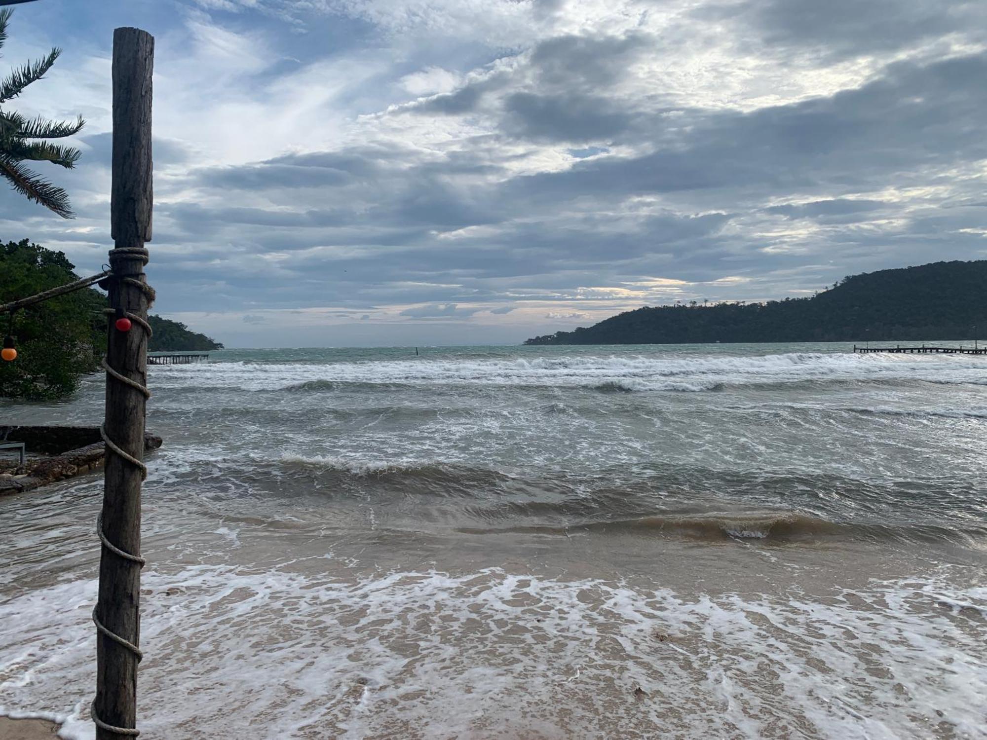 Easy Tiger - M'Pai Bay Beach, Koh Rong Samlon Eksteriør billede