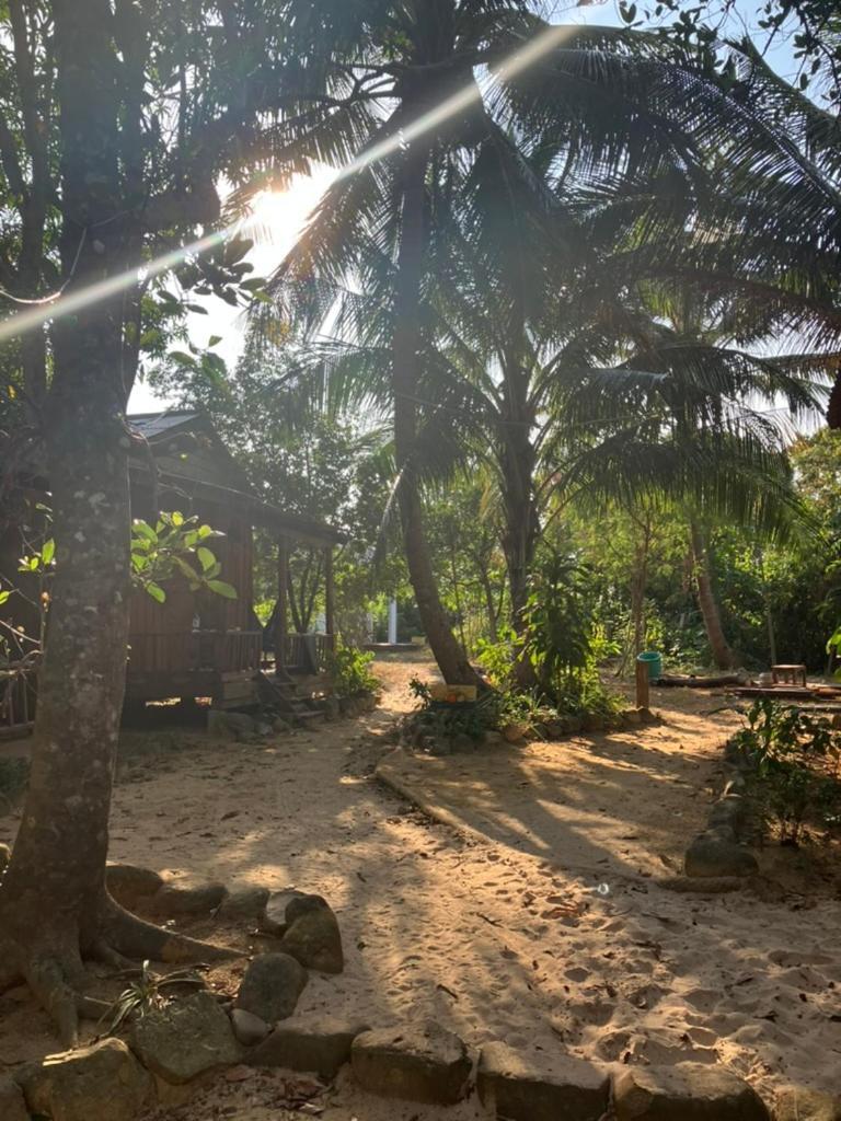 Easy Tiger - M'Pai Bay Beach, Koh Rong Samlon Eksteriør billede