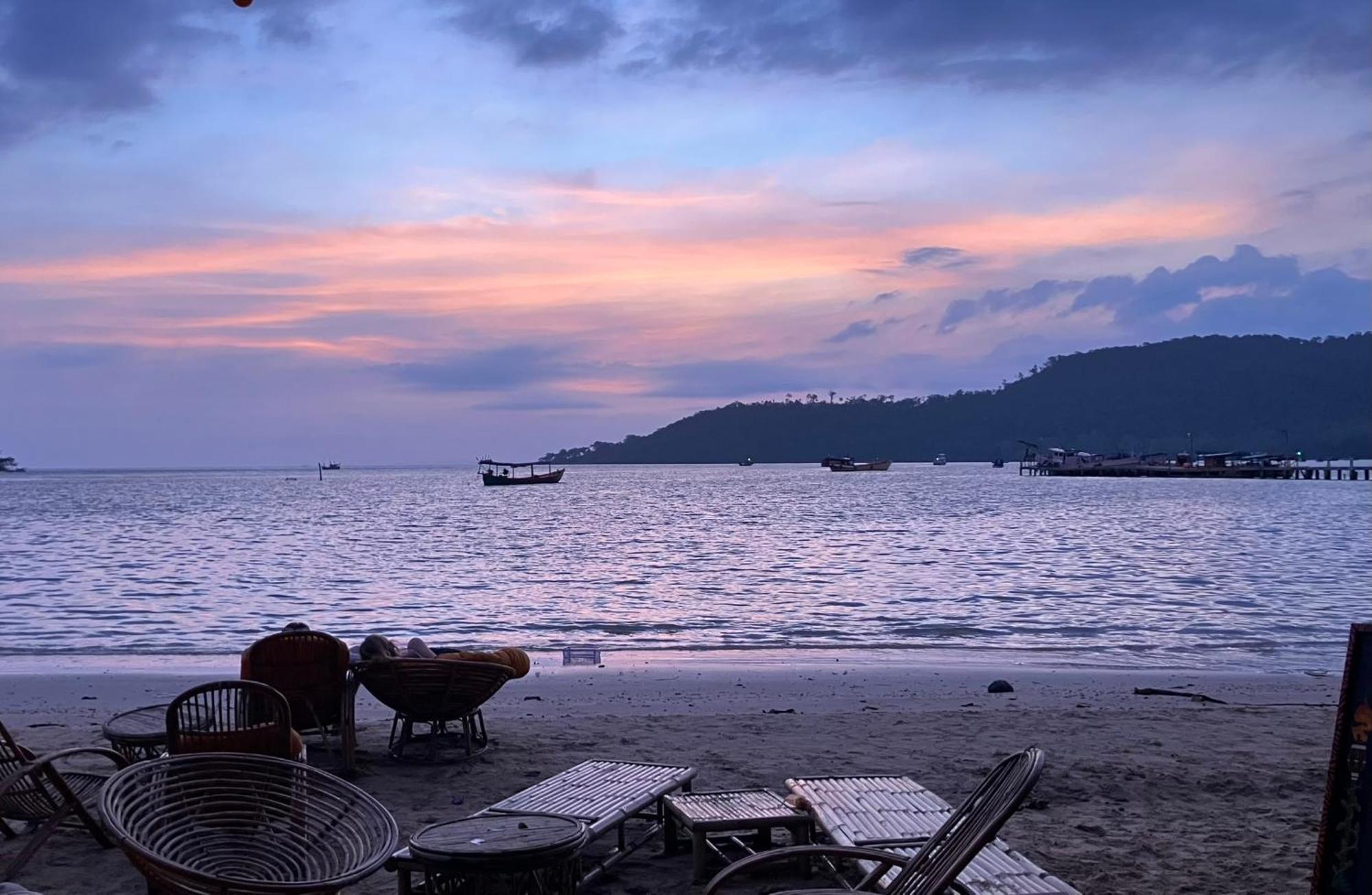 Easy Tiger - M'Pai Bay Beach, Koh Rong Samlon Eksteriør billede